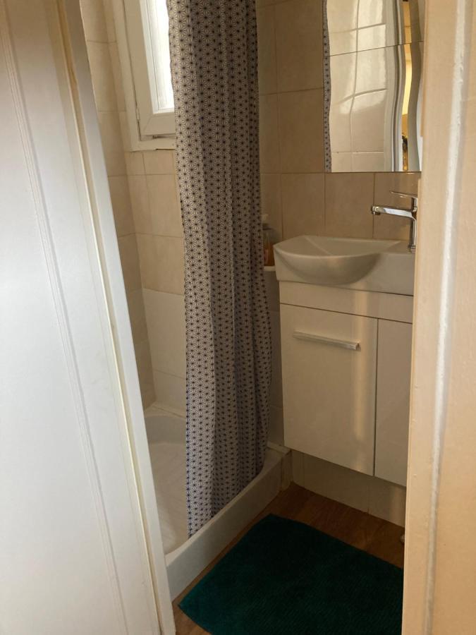 Une Chambre Chez Nous, A 12 Minutes De Paris Malakoff Kültér fotó