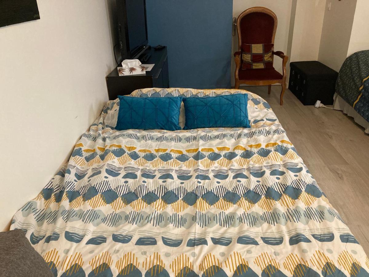 Une Chambre Chez Nous, A 12 Minutes De Paris Malakoff Kültér fotó